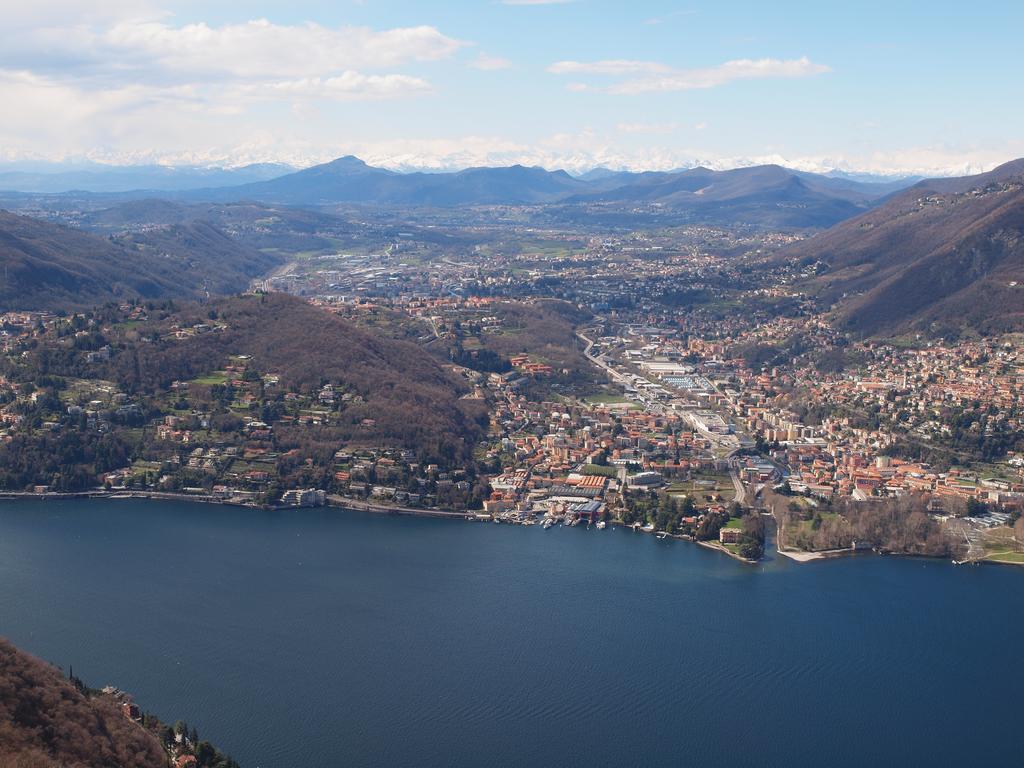 B&B Il Balcone Sul Lago Brunate Luaran gambar